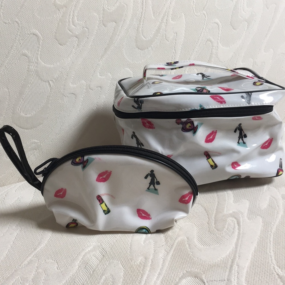 Lillian Vernon Cosmetic Case Set - Picture 2 of 8